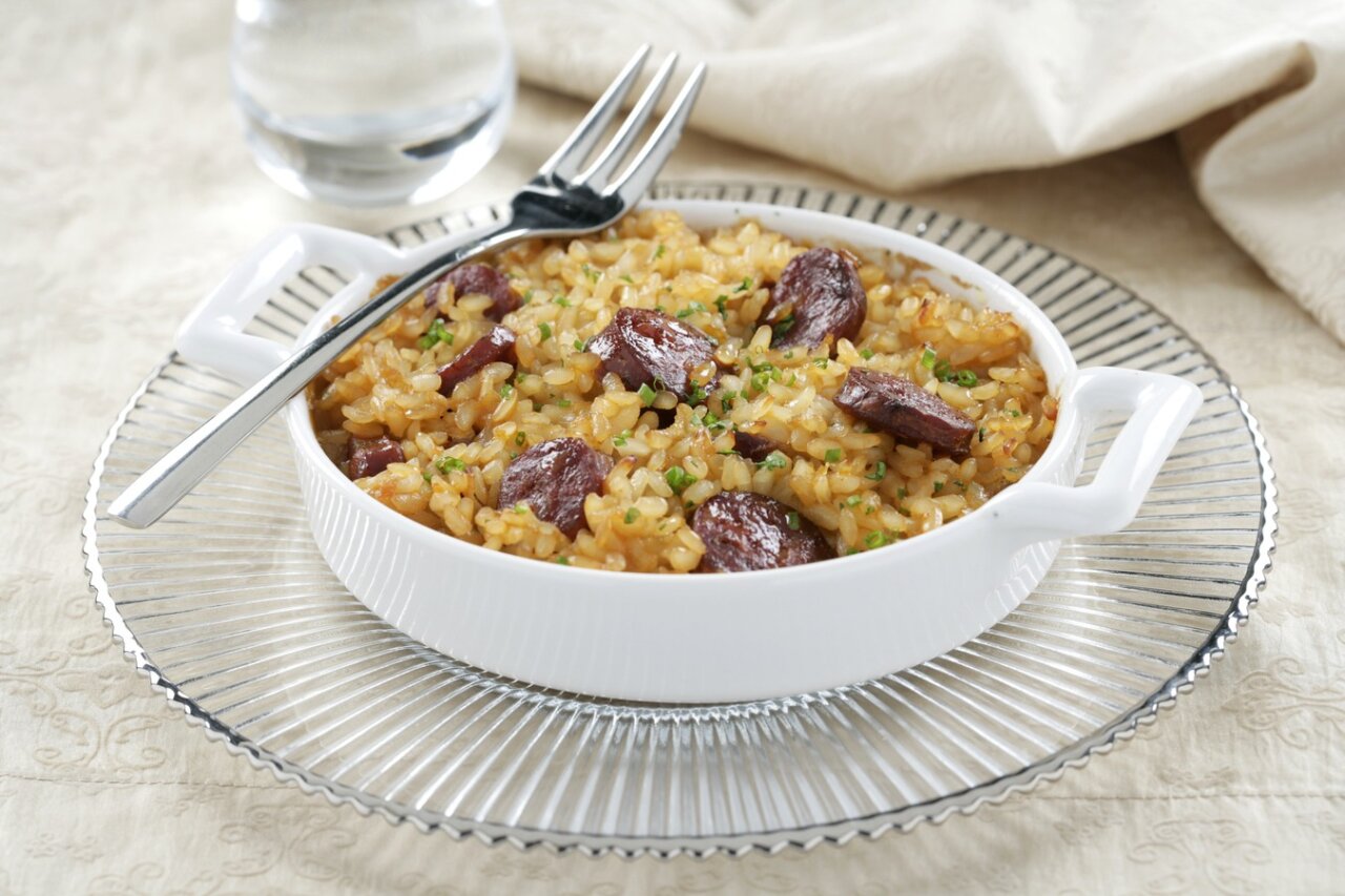 Arroz con Chorizo – Recetas de Arroz Brillante Sabroz