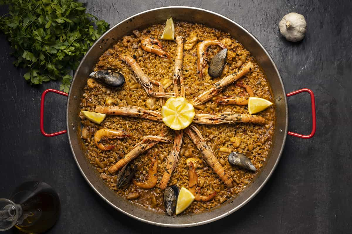 ¿Conoces el tiempo de cocción de arroz para la paella?