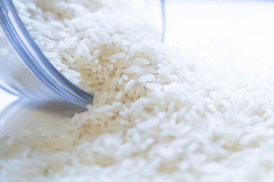 ¿Cuánta fibra tiene el arroz blanco? Valor Nutricional