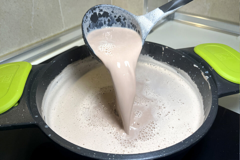 Añadir chocolate a arroz con leche y chocolate