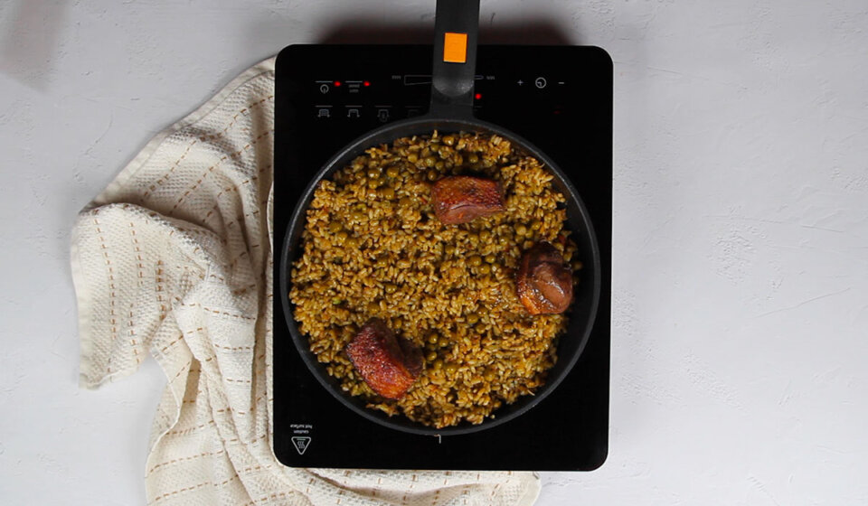 Guisantes y pato en Arroz con pato peruano