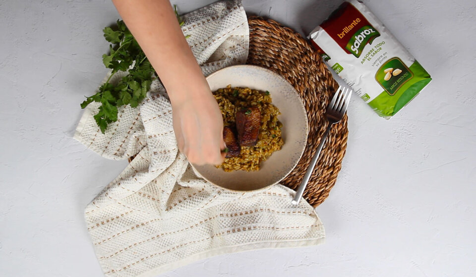 Presentación de Arroz con pato peruano