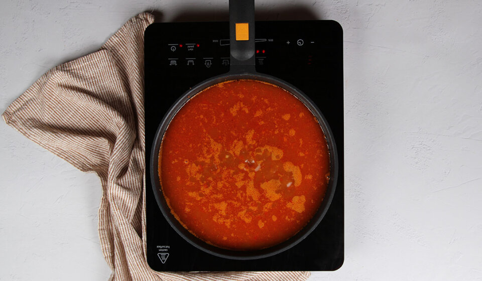 Caldo para arroz con sardinas