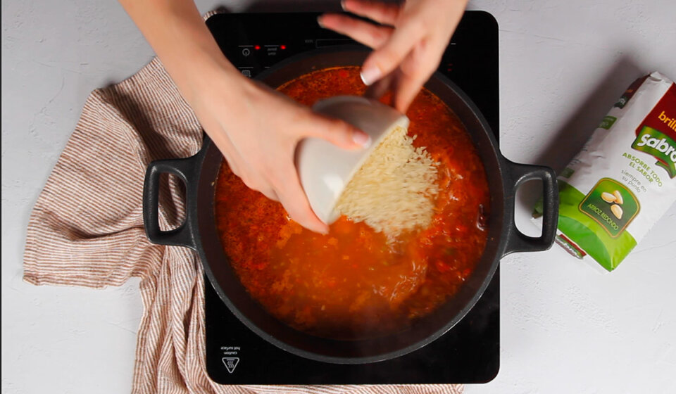 Arroz para arroz caldoso con mejillones