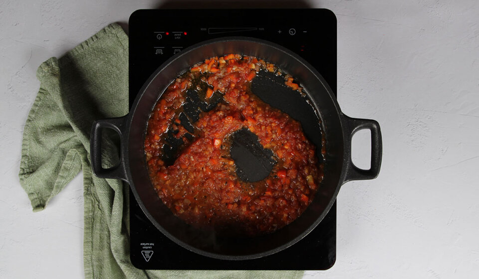 Sofrito para Arroz con galeras y alcachofas