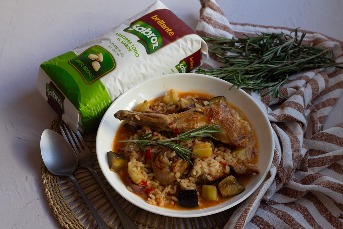 ARROZ CON CONEJO Y VERDURAS