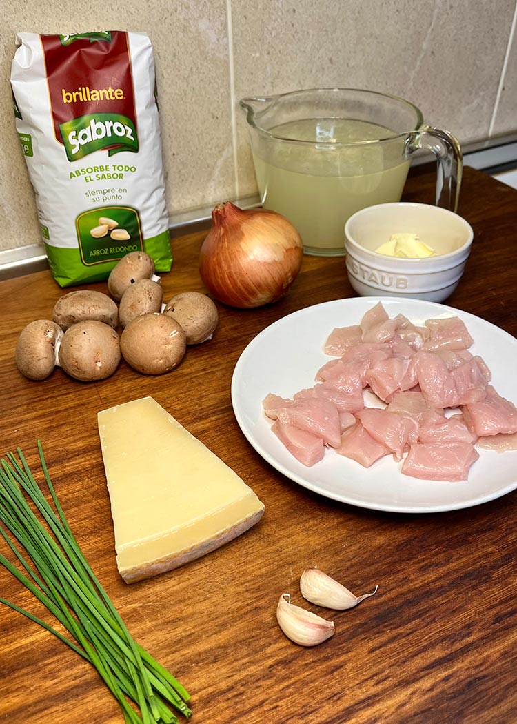 Ingredientes de risotto de pollo